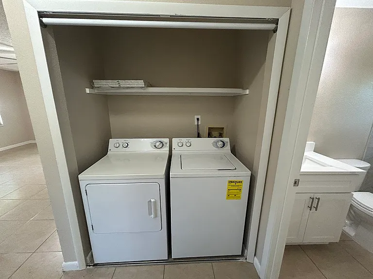 1308 Gilbert Ave #1308 — Photo 6