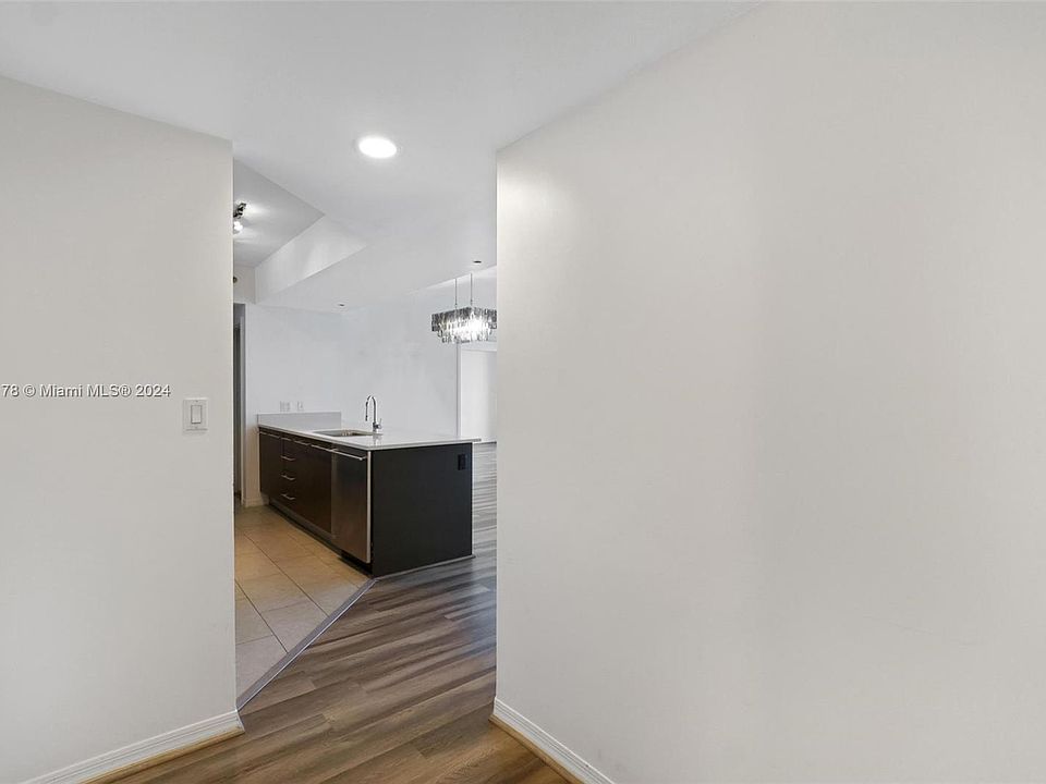 1st image of 55 SE 6th St #2