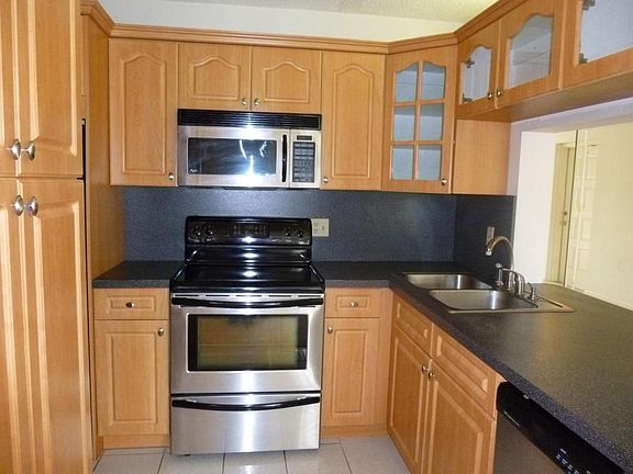 4th image of 3606 Alder Dr APT H2