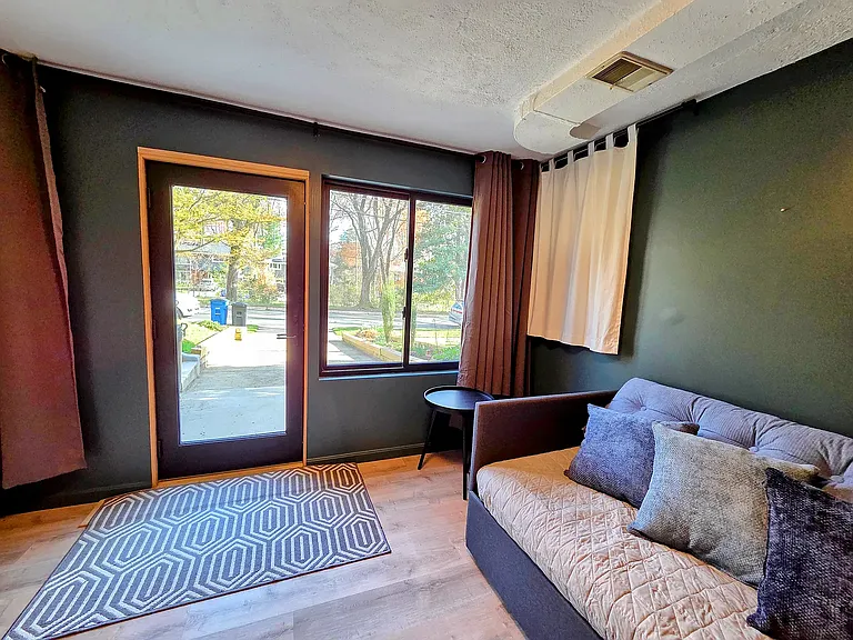 3121 Homewood Pkwy #BASEMENT — Photo 3