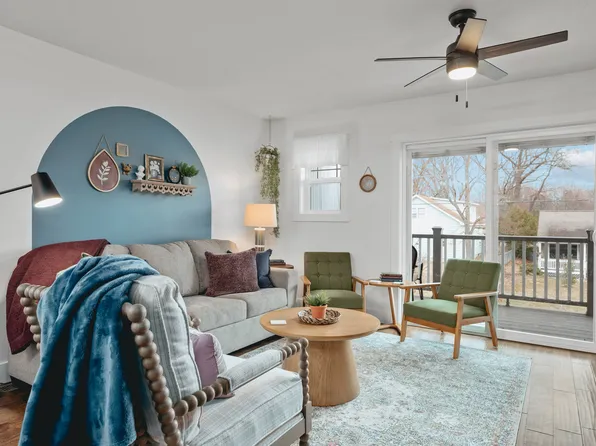 952 Walnut St, Traverse City, MI 49686