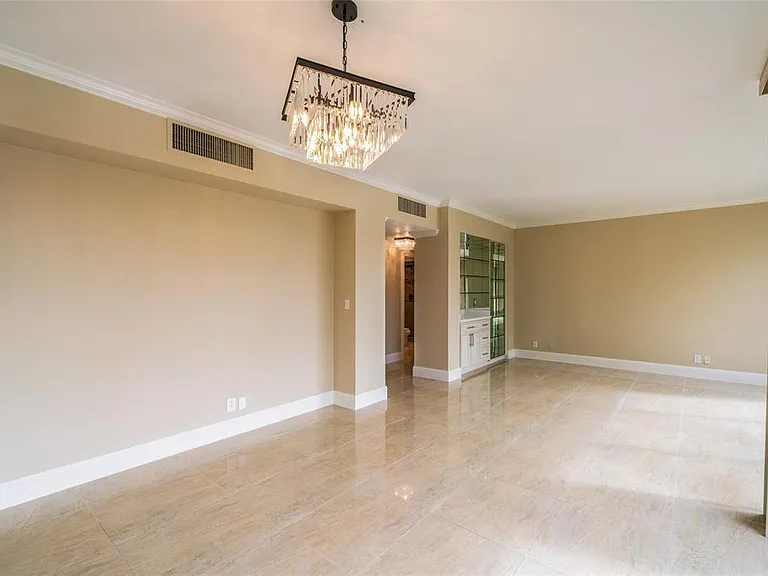 1111 Bering Dr #206 — Photo 4