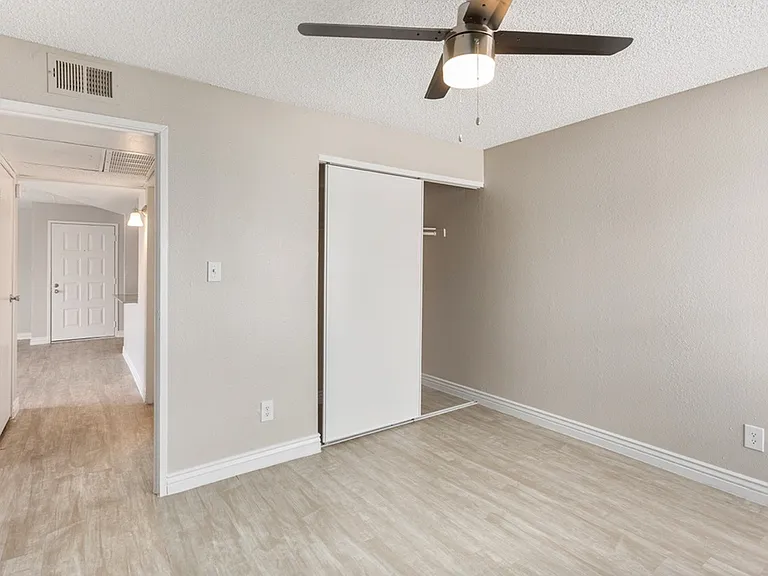 Rise Skyview — Photo 19