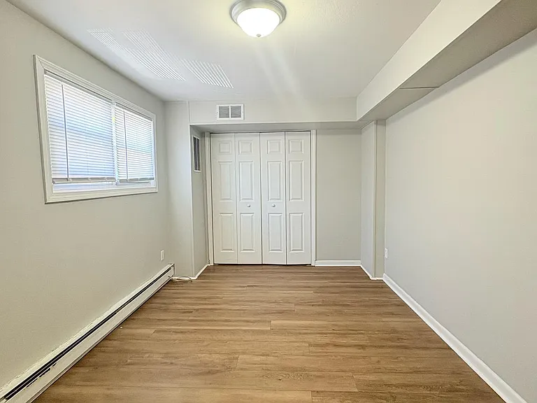 451 Main St #4A4 — Photo 5