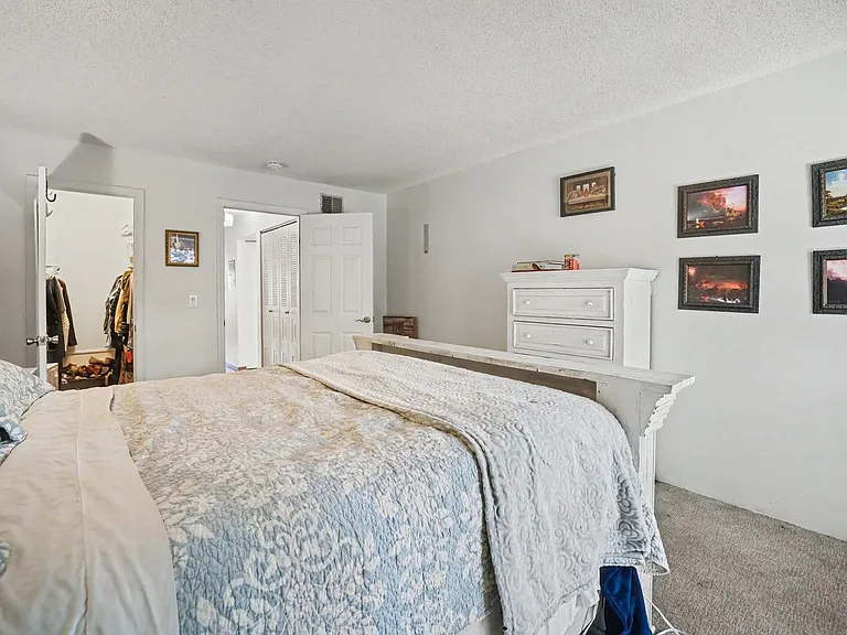 416 Wright St #304 — Photo 11