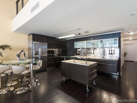 3rd image of 6000 Collins Ave APT 148