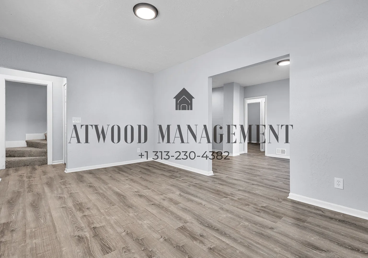 This beautifully updated 4-bedroom, 1-bath single-family home is ready for move-in! — Photo 3