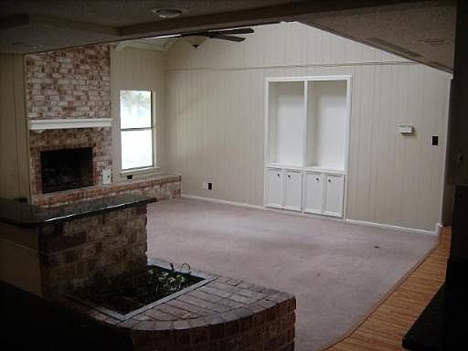4th image of 1126 BIRCH HILL DR