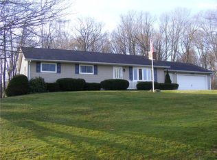 22717 Hobbs Rd, Meadville, PA 16335