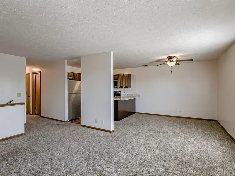 2941 NW 8th St — Photo 16