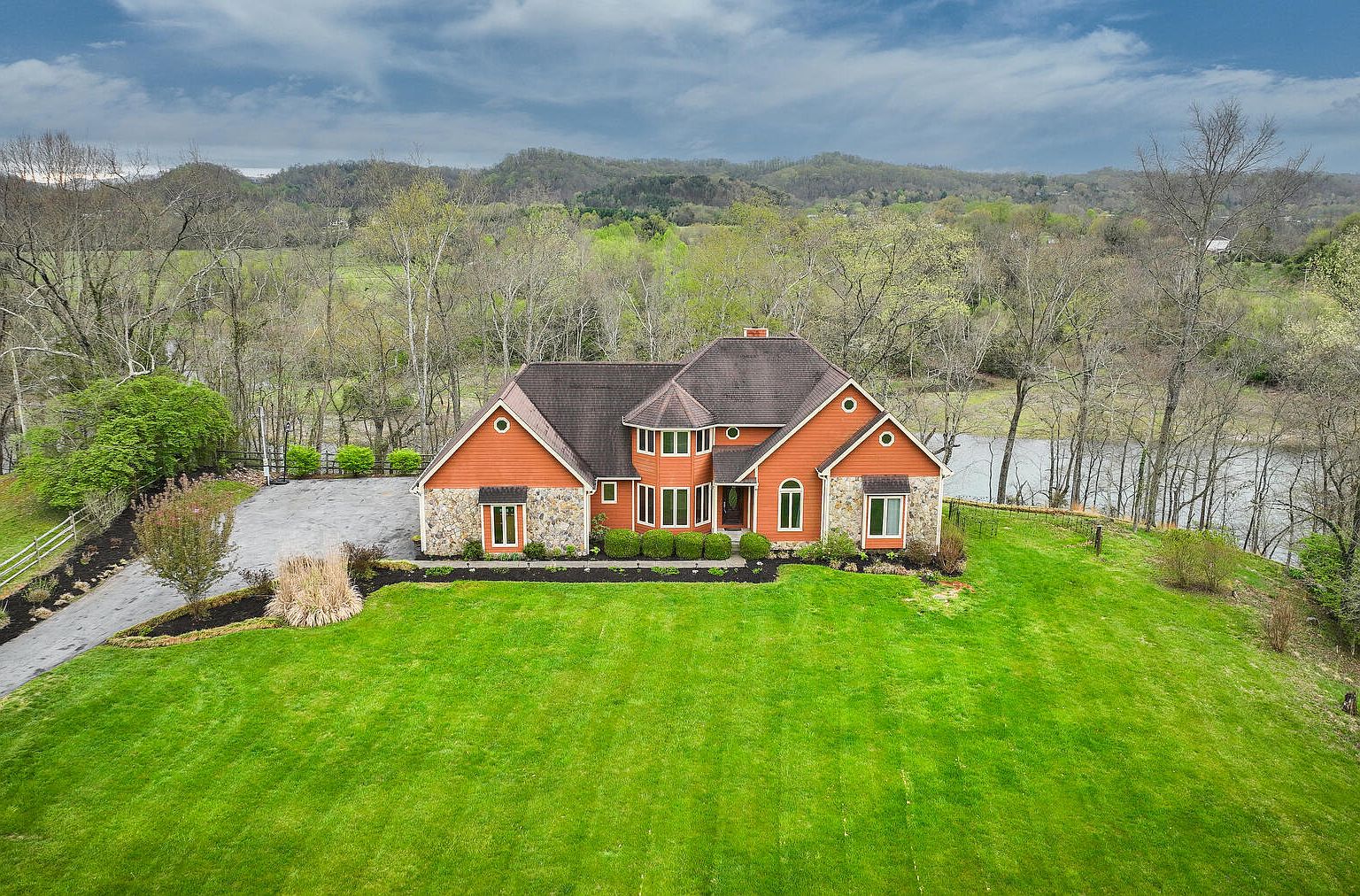 1297 N Austin Springs Rd, Piney Flats, TN 37686 Zillow