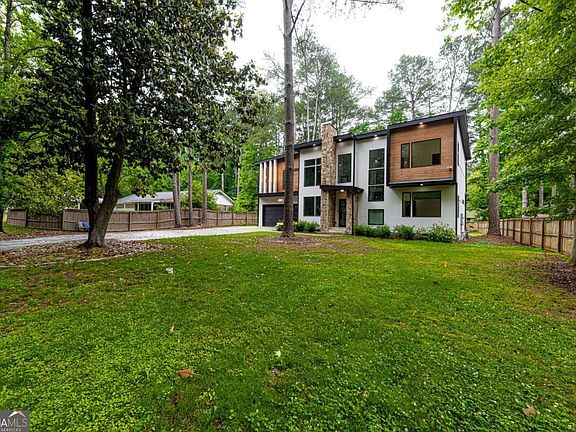 2nd image of 2963 Orion Dr