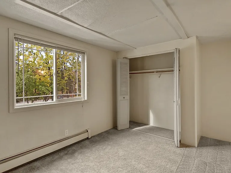 College View — Photo 10