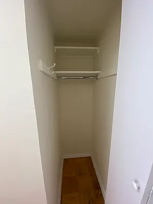 Rented by Bond New York | media 9