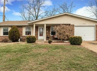 2782 Rosewood Dr, Arnold, MO 63010
