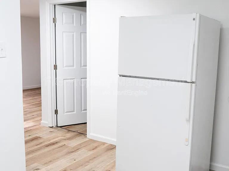 3715 Sisk Rd #6 — Photo 8