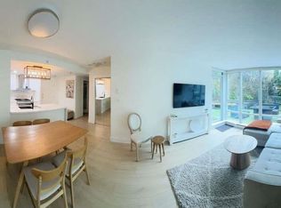 1033 Marinaside Cres #202, Vancouver, BC V6Z 3A3