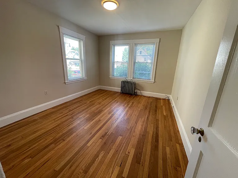 547 Hyde Park Ave #1 — Photo 11
