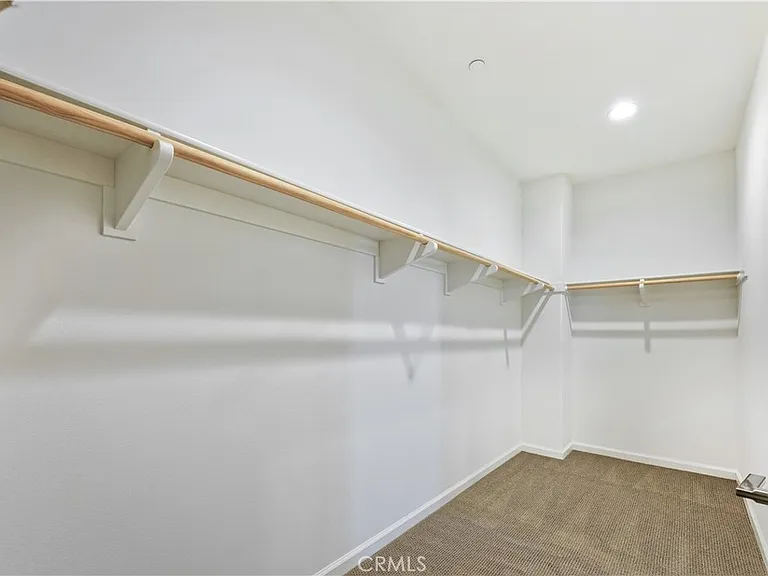 129 Lavender — Photo 17
