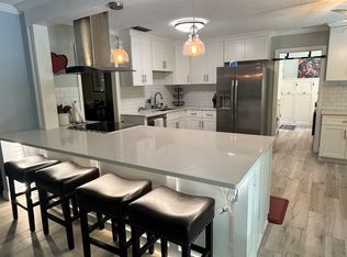 302 Cannon Ct, Saint Simons Island, GA 31522