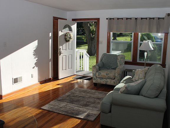 5th image of 329 Shiloh Heights Dr
