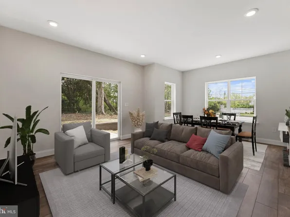 280 Honey Ln #E25, Norristown, PA 19401