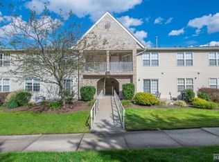 14 Parkside Ct, Wayne, NJ