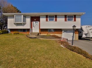 542 Werkheiser Ave, Nazareth, PA 18064