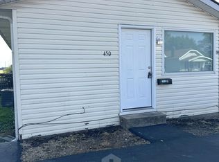 450 Long St #G, Ashville, OH 43103