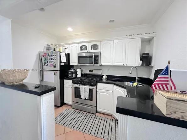 8600 SW 67th Ave #940, Pinecrest, FL 33156