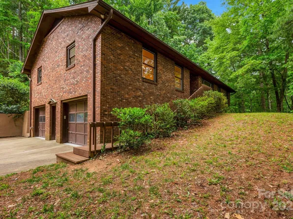 137 Flynn Branch Rd, Asheville, NC 28804