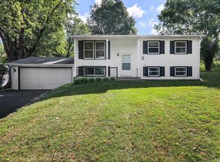805 Ziegler Rd, Madison, WI 53714