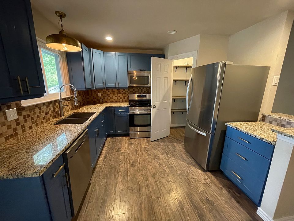 1st image of 8408 Dixon Dr