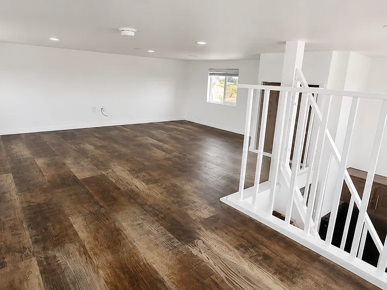 130 N Highland Blvd #17 — Photo 9