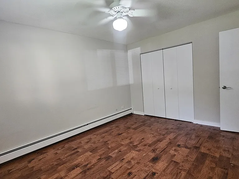 821 S Dwyer Ave #B — Photo 7