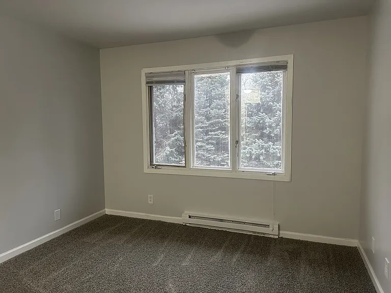 4725 Wolverton Ln #6 — Photo 7