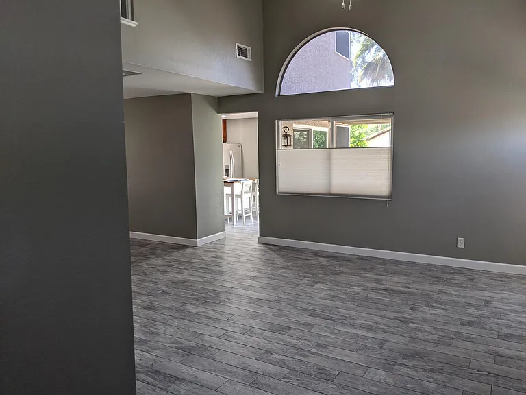 1184 N Bullmoose Dr — Photo 4