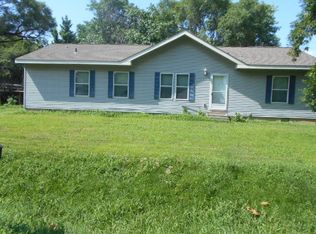 1105 Walnut St, Perry, KS 66073