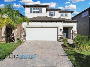 3023 Adams Cross Dr, Zephyrhills, FL 33540