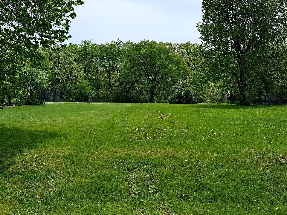 2nd image of 479 Lasalle Dr