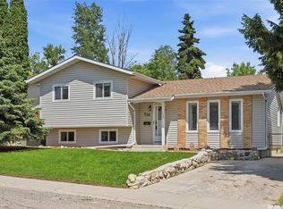 530 Wathaman CRESCENT, Saskatoon, SK S7K 4P9