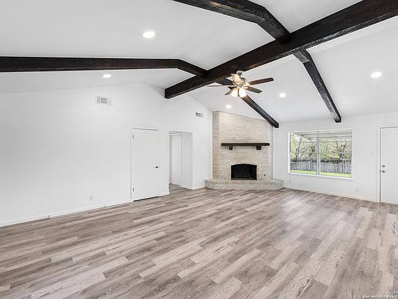 3rd image of 5810 OAK COUNTRY WAY