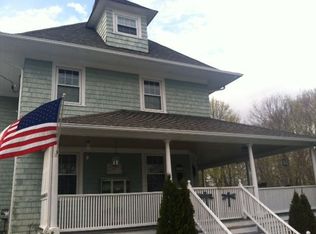 75 Pender Ave, Warwick, RI 02889