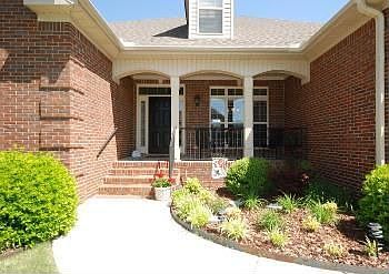 4th image of 4409 Hidden Lake Dr SE