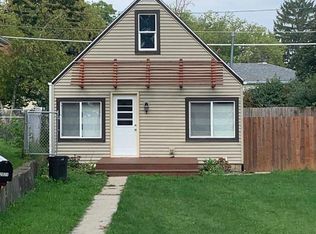 2824 Hayes Ave, Racine, WI 53405