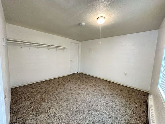 5th image of 601 N Klevin St #1