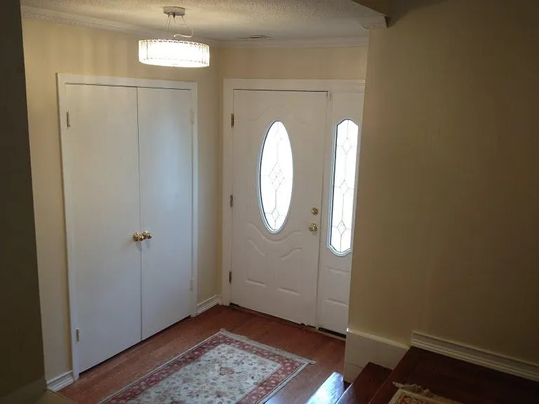 562 Lennox Dr — Photo 8
