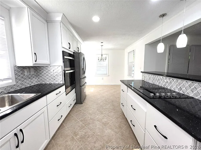 216 Country Club Dr — Photo 13