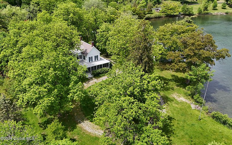 2nd image of 601/603 Baldwin Road