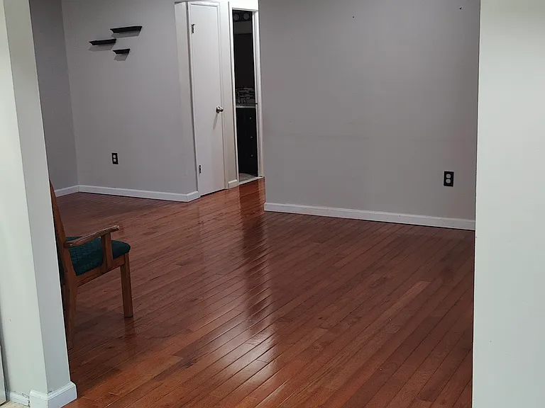 1107 Green Hollow Dr — Photo 17